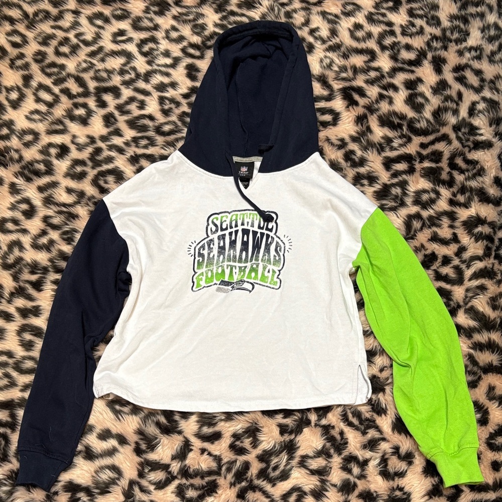 NFL Team Apparel Girls Hoodie - Navy and White